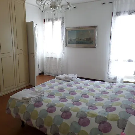 아파트먼트 에센스 오브 * 베니스