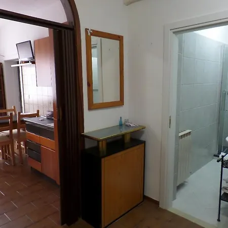 아파트먼트 에센스 오브