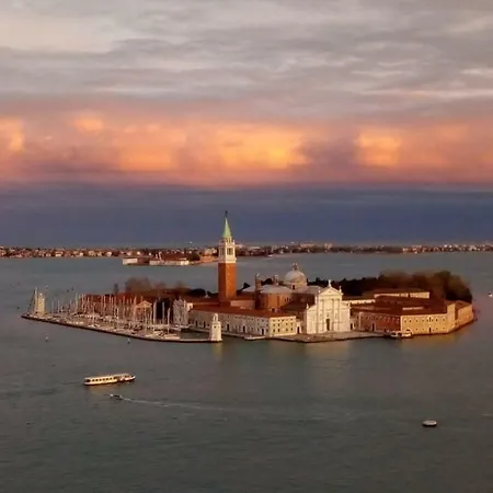 아파트먼트 에센스 오브 아파트